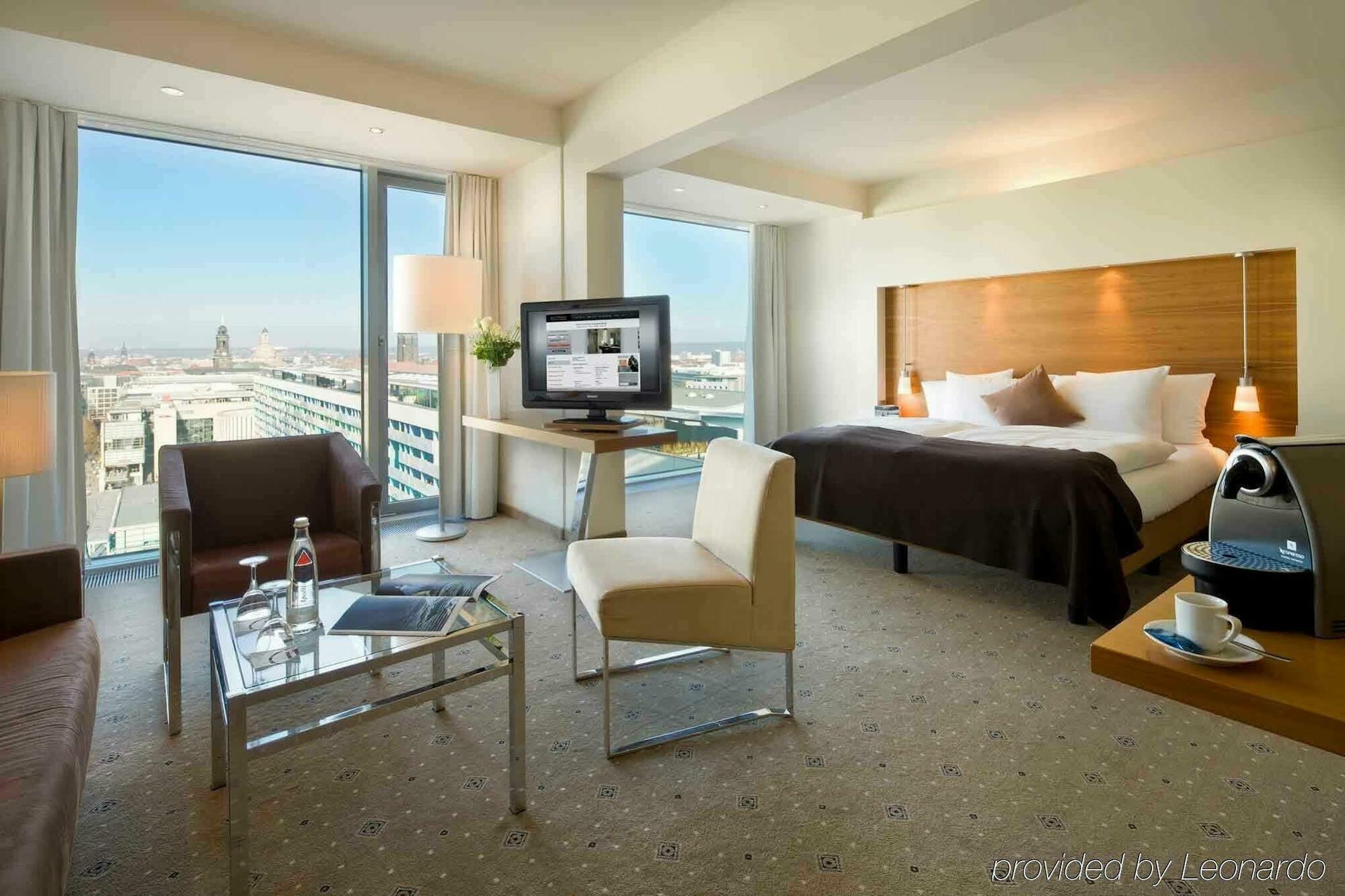 Pullman Newa Hotel 4*